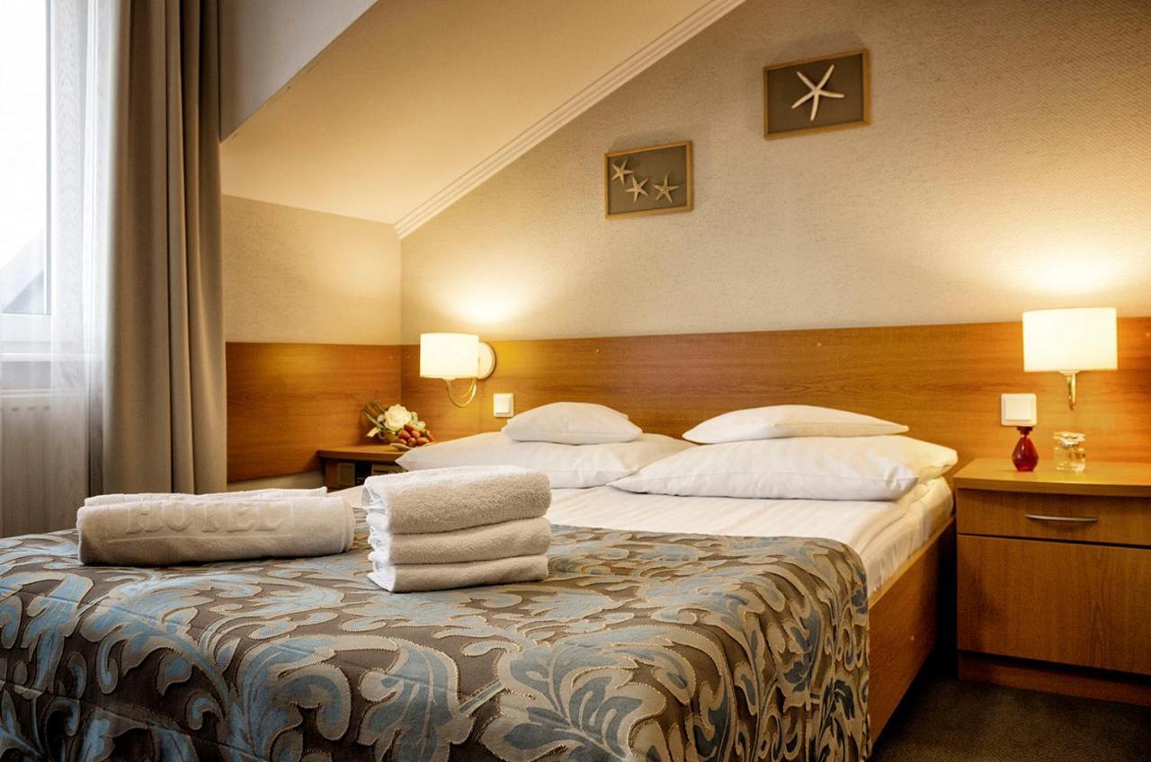 Hotel La Siesta & Medical Spa Jastrzebia Gora Exterior photo